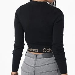 Grosses soldes 🌟 Sweat Crewneck Femme Waist Logo Intarsia 9787 Noir de Calvin Klein 😍 7 Grosses soldes 🌟 Sweat Crewneck Femme Waist Logo Intarsia 9787 Noir de Calvin Klein 😍 -Calvin Klein Soldes Magasin calvin klein 329875 J20J219787 BEH 20220803T155827 04