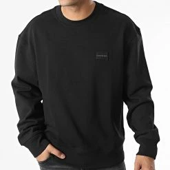 Nouveau ⭐ Sweat Crewneck 1544 Noir de Calvin Klein 👏 6 Nouveau ⭐ Sweat Crewneck 1544 Noir de Calvin Klein 👏 -Calvin Klein Soldes Magasin calvin klein 330577 J30J321544 BEH 20220805T150601 03