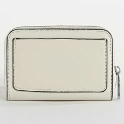 Le moins cher ⭐ Portefeuille Femme Sculpted Mono 0096 Beige de Calvin Klein 🔥 7 Le moins cher ⭐ Portefeuille Femme Sculpted Mono 0096 Beige de Calvin Klein 🔥 -Calvin Klein Soldes Magasin calvin klein 330657 K60K610096 ACF 20220811T162130 04