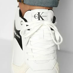 Tout neuf 🌟 Baskets Casual Cupsole Lace Up 0494 White de Calvin Klein 🎉 6 Tout neuf 🌟 Baskets Casual Cupsole Lace Up 0494 White de Calvin Klein 🎉 -Calvin Klein Soldes Magasin calvin klein 331021 YM0YM00494 YAF 20220803T155216 03