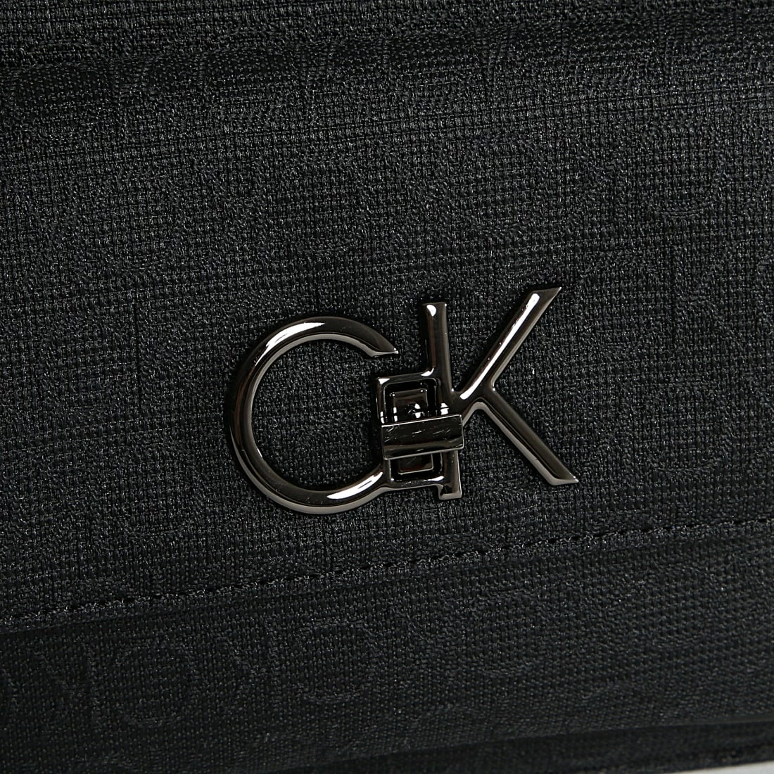 Coupon 😍 Sac A Main Femme Re-Lock Camera Bag 9685 Noir de Calvin Klein 👍 2 Coupon 😍 Sac A Main Femme Re-Lock Camera Bag 9685 Noir de Calvin Klein 👍 – Image 2