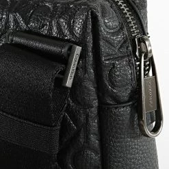 Vente flash 🌟 Sacoche CK Must Mono Reporter 9575 Noir de Calvin Klein 👏 -Calvin Klein Soldes Magasin calvin klein 331340 K50K509575 01I 20220816T160832 03