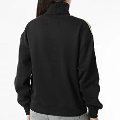 Top 10 👏 Sweat Col Roulé Femme A Bandes Tape 9753 Noir de Calvin Klein 😉 -Calvin Klein Soldes Magasin calvin klein 331573 J20J219753 BEH 20220823T145310 04