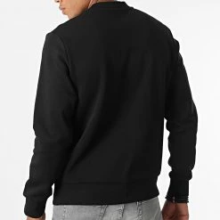 Les meilleures critiques de 🤩 Sweat Crewneck Micro Logo Repreve 9926 Noir de Calvin Klein ✔️ -Calvin Klein Soldes Magasin calvin klein 331720 K10K109926 BEH 20220811T151258 04