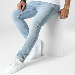 Promo 🧨 Jean Slim Taper 2298 Bleu Denim de Calvin Klein 😀 -Calvin Klein Soldes Magasin calvin klein 332136 J30J322298 1AA 20220817T155606 03