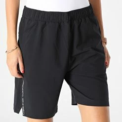 Offres ⌛ Short Jogging A Bandes Femme GMF2S803 Noir de Calvin Klein 🎉 -Calvin Klein Soldes Magasin calvin klein 333193 GMF2S803 BAE 20220822T155712 03