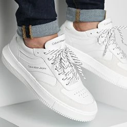Budget ✨ Baskets Chunky Cupsole Gel Backtab 0554 Triple White de Calvin Klein 🌟