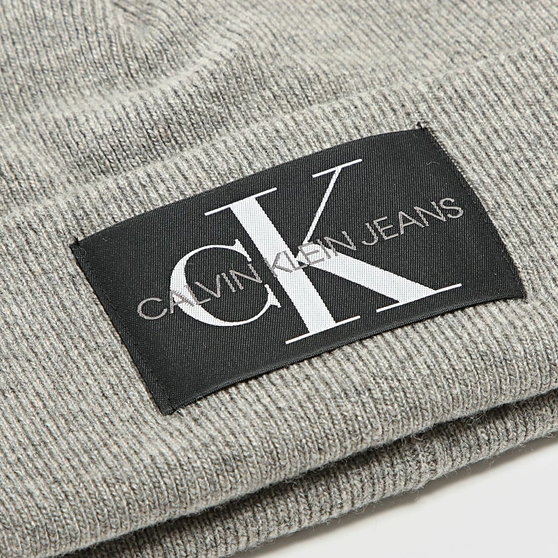 Nouveau 🌟 Bonnet Monologo Patch 6246 Gris Chiné de Calvin Klein ✔️ 2 Nouveau 🌟 Bonnet Monologo Patch 6246 Gris Chiné de Calvin Klein ✔️ – Image 2