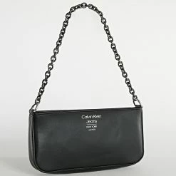 Promo 😀 Sac A Main Femme Sculpted Shoulder Bag 0074 Noir de Calvin Klein ✔️