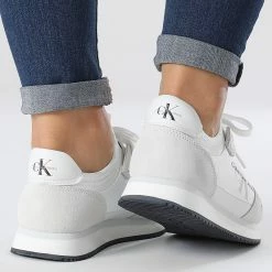 Top 10 🎁 Baskets Femme Runner Sock 0840 Bright White de Calvin Klein ✨ -Calvin Klein Soldes Magasin calvin klein 334085 YW0YW00840 YAF 20220830T155412 04
