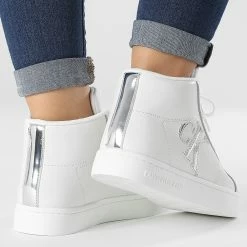 Nouveau 💯 Baskets Femme Classic Cupsole Mid 0777 White Silver de Calvin Klein 💯 -Calvin Klein Soldes Magasin calvin klein 334089 YW0YW00777 0LB 20220830T155751 04