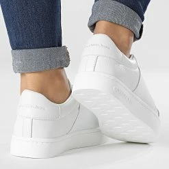 Promo 🤩 Baskets Femme Classic Cupsole Ribbon 0776 White Silver de Calvin Klein 🔔 -Calvin Klein Soldes Magasin calvin klein 334630 YW0YW00776 0LB 20220830T160453 04