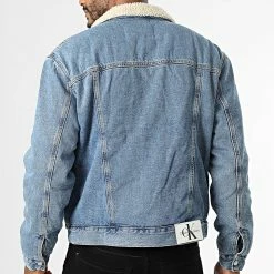 Tout neuf ⌛ Veste Jean Col Sherpa 1271 Bleu Denim de Calvin Klein ✨ -Calvin Klein Soldes Magasin calvin klein 334939 J30J321271 1AA 20220905T161511 04