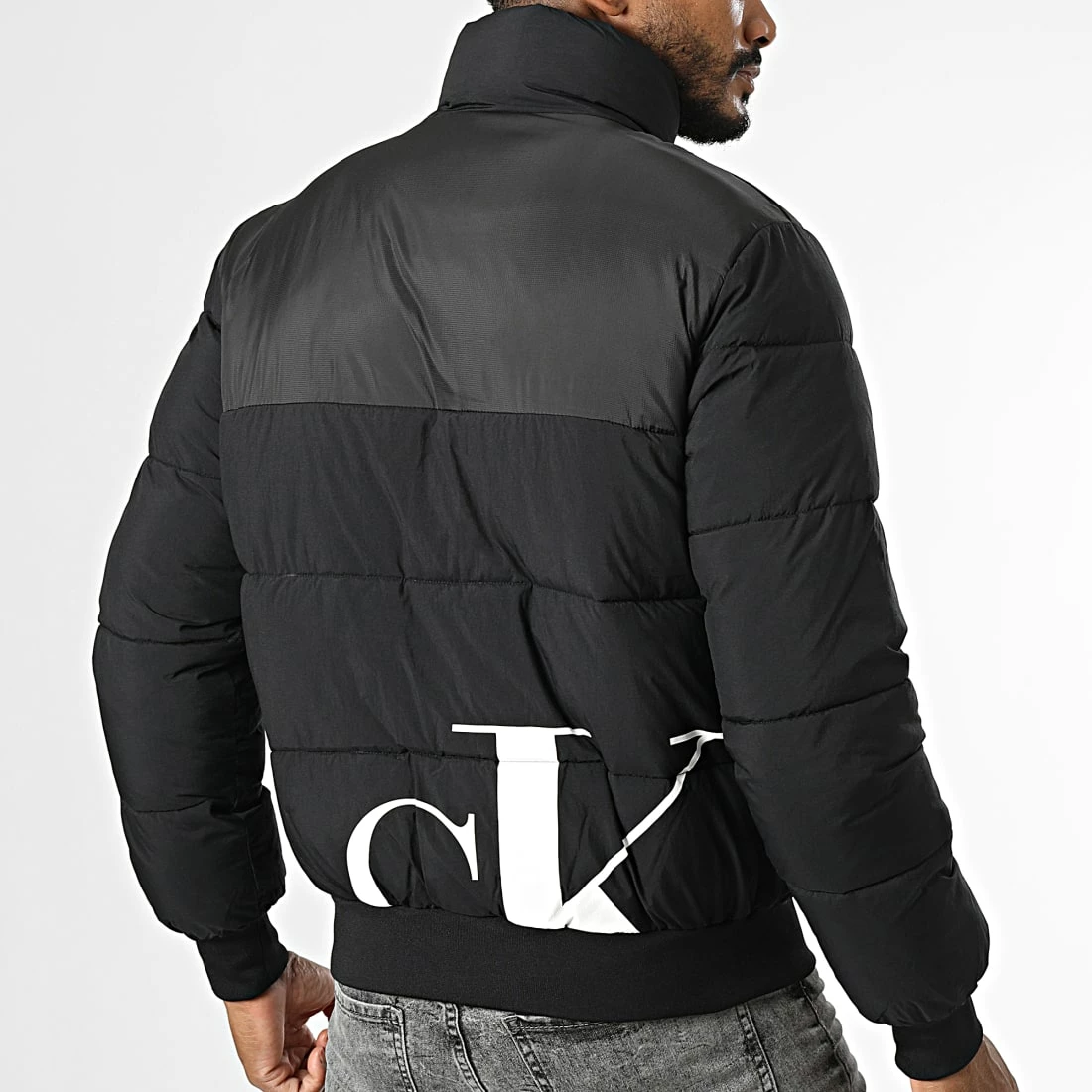 Le moins cher ⭐ Doudoune Cut Off CK 1973 Noir de Calvin Klein 🛒 4 Le moins cher ⭐ Doudoune Cut Off CK 1973 Noir de Calvin Klein 🛒 – Image 4