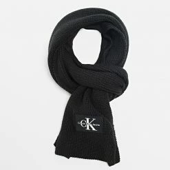 Top 10 😉 Coffret Echarpe Et Bonnet Monologo Patch 9910 Noir de Calvin Klein ⭐ -Calvin Klein Soldes Magasin calvin klein 337713 K50K509910 BDS 20220928T090633 04