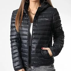 Nouveau 🔔 Doudoune Capuche Femme GWF2O510 Noir de Calvin Klein 🎉
