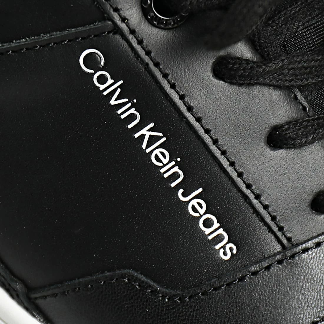 Vente flash 😀 Baskets Cupsole Lacup Low YM0YM00497 Black de Calvin Klein 🥰 2 Vente flash 😀 Baskets Cupsole Lacup Low YM0YM00497 Black de Calvin Klein 🥰 – Image 2