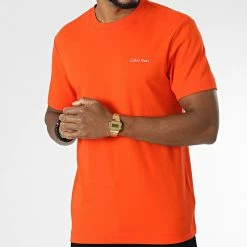 Meilleure vente ⌛ Tee 👚 Shirt Micro Logo Interlock 9894 Orange de Calvin Klein ✨ -Calvin Klein Soldes Magasin calvin klein 342876 K10K109894 S04 20221014T142302 03