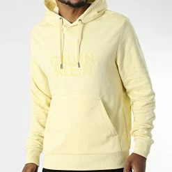 Nouveau ⌛ Sweat Capuche Distorted Logo 0075 Jaune de Calvin Klein 🧨