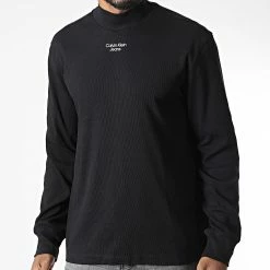 Grosses soldes 😀 Pull 2197 Noir de Calvin Klein ⭐