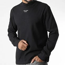 Grosses soldes 😀 Pull 2197 Noir de Calvin Klein ⭐ 6 Grosses soldes 😀 Pull 2197 Noir de Calvin Klein ⭐ -Calvin Klein Soldes Magasin calvin klein 343439 J30J322197 BEH 20221024T151538 03