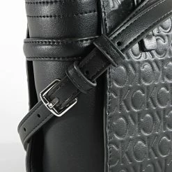 Remise 🎁 Sac A Main Femme CK Must Mini Tote 0193 Noir de Calvin Klein 🎁 -Calvin Klein Soldes Magasin calvin klein 343828 K60K610193 BAX 20221024T154943 03