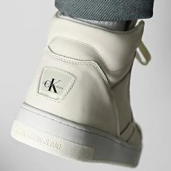 Acheter 🎁 Baskets Cups Lace Up High Leather 0498 Off White de Calvin Klein 🌟 -Calvin Klein Soldes Magasin calvin klein 344464 YM0YM00498 01V 20221103T155319 04