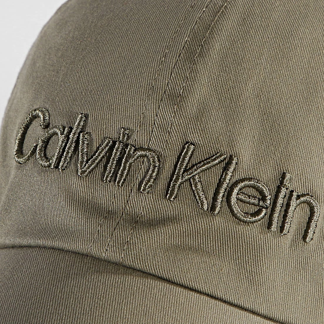 Acheter 🎁 Casquette Embroidery 5737 Vert Kaki de Calvin Klein 😍 2 Acheter 🎁 Casquette Embroidery 5737 Vert Kaki de Calvin Klein 😍 – Image 2