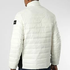 Top 10 🥰 Doudoune Recycled Side Logo 8291 Beige de Calvin Klein 🧨 -Calvin Klein Soldes Magasin calvin klein 345237 K10K108291 YAH 20221027T153702 04