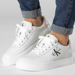 De gros 🎁 Baskets Femme Classic Cupsole Leather 0699 White Peach de Calvin Klein ✔️