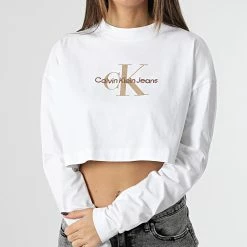Meilleure affaire ⭐ Tee 👕 Shirt Manches Longues Crop Femme 0950 Blanc de Calvin Klein ✨ -Calvin Klein Soldes Magasin calvin klein 345694 J20J220950 YAF 20221114T121958 03