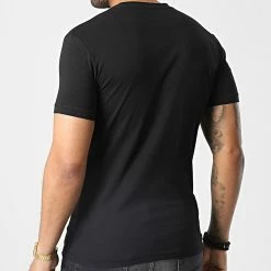 Promo 🤩 Tee 👕 Shirt 0806 Noir de Calvin Klein ✨ 7 Promo 🤩 Tee 👕 Shirt 0806 Noir de Calvin Klein ✨ -Calvin Klein Soldes Magasin calvin klein 345708 J30J320806 0GQ 20221104T144502 04