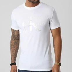 De gros 👏 Tee 👕 Shirt 0806 Blanc de Calvin Klein 😀