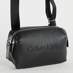 Vente flash ⌛ Sac A Main Femme CK Set 0029 Noir de Calvin Klein ⌛