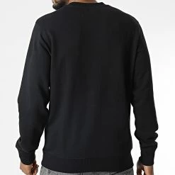De gros 💯 Sweat Crewneck 2549 Noir de Calvin Klein 🎁 -Calvin Klein Soldes Magasin calvin klein 346090 J30J322549 BEH 20221031T145902 04