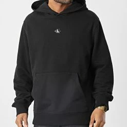 Les meilleures critiques de ✨ Sweat Capuche Micro Monologo 2535 Noir de Calvin Klein 😀