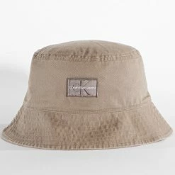 Les meilleures critiques de ✔️ Bob Mono Neutral 9901 Marron de Calvin Klein 👍