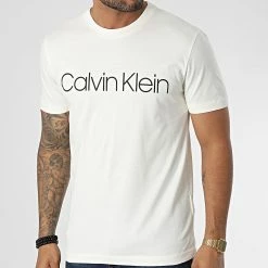 Meilleur prix 🎁 Tee 👕 Shirt Cotton Front Logo 3078 Beige de Calvin Klein 😍