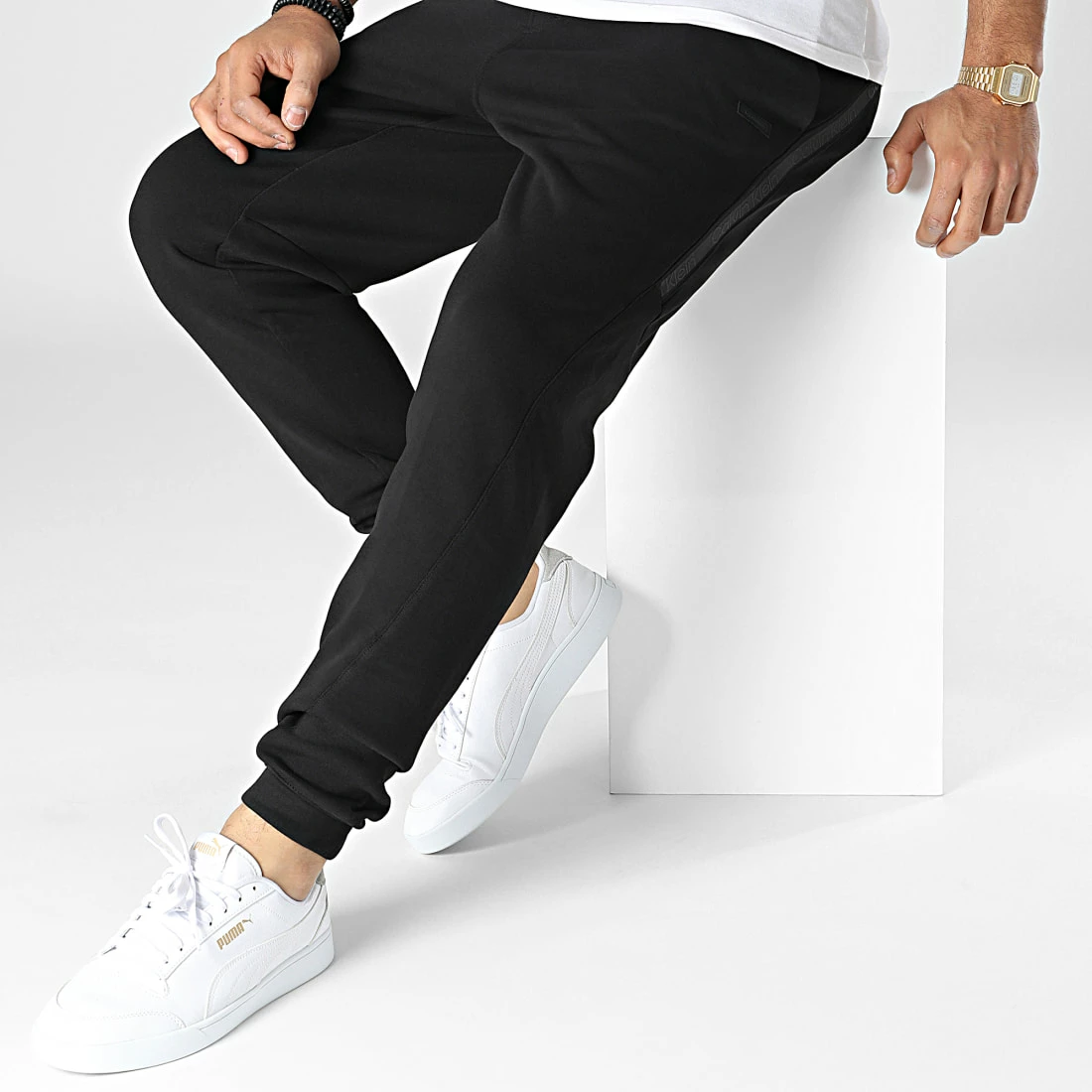 Meilleure affaire 🛒 Pantalon Jogging Logo Tape 0820 Noir de Calvin Klein 🌟 3 Meilleure affaire 🛒 Pantalon Jogging Logo Tape 0820 Noir de Calvin Klein 🌟 – Image 3