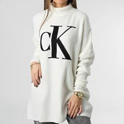 Le moins cher 🎁 Pull Col Roulé Femme Oversized CK Sweater 0440 Blanc de Calvin Klein 😉
