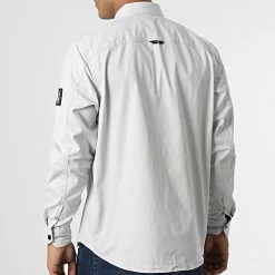 Meilleure vente 🧨 Chemise Manches Longues Monologo Badge Relaxed 2057 Gris Clair de Calvin Klein ✔️ -Calvin Klein Soldes Magasin calvin klein 347758 J30J322057 PSX 20221114T125300 04