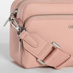 Meilleure vente 🎁 Sac A Main Femme CK Must Camera Bag 8410 Rose de Calvin Klein 😍 -Calvin Klein Soldes Magasin calvin klein 347985 K60K608410 GBI 20221125T152624 03