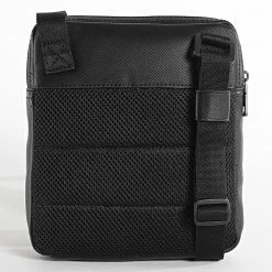 Promo 🔥 Sacoche Monogram Soft Reporter 0104 Noir de Calvin Klein 🤩 7 Promo 🔥 Sacoche Monogram Soft Reporter 0104 Noir de Calvin Klein 🤩 -Calvin Klein Soldes Magasin calvin klein 347994 K50K510104 0GJ 20221125T155351 04