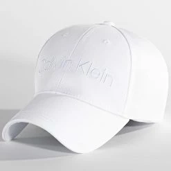 Le moins cher ⌛ Casquette Femme CK Must Logo 0391 Blanc de Calvin Klein 🎉