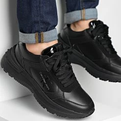 Offres ⭐ Baskets Chunky Runner 0679 Full Black de Calvin Klein 🤩