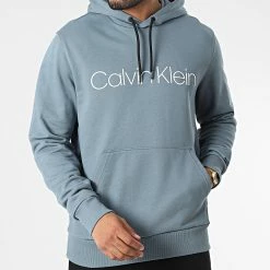 Meilleure affaire 😍 Sweat Capuche Cotton Logo 7033 Gris Bleu de Calvin Klein 👍 -Calvin Klein Soldes Magasin calvin klein 348410 K10K107033 POC 20221122T152325 03