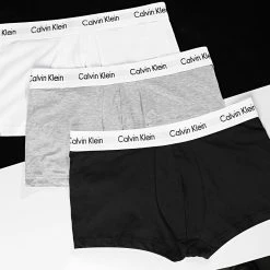 Acheter 🎉 Lot de 3 Boxers Coton Stretch U2664G Noir Blanc Gris de Calvin Klein 👏 14 Acheter 🎉 Lot de 3 Boxers Coton Stretch U2664G Noir Blanc Gris de Calvin Klein 👏 -Calvin Klein Soldes Magasin calvin klein 46741 U2664G 998 NOOSSS20 TPDT 20200205T145848 05