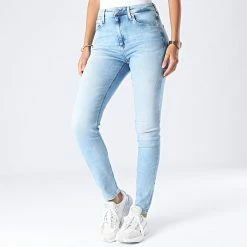 Acheter ✔️ Jean Skinny Femme 9696 Bleu Wash de Calvin Klein ✨